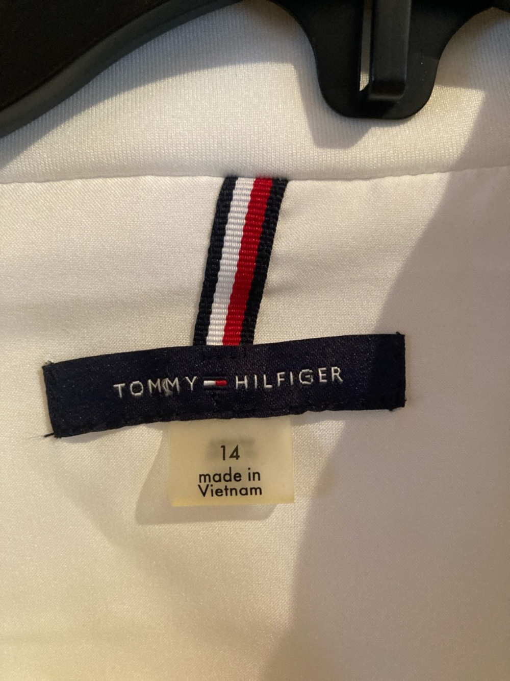 Tommy Hilfiger White Sleeveless Zip-Front Dress with Belt - Picture 2 of 3